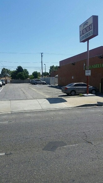 6020-6024 Florence Ave, Bell Gardens, CA for lease - Building Photo - Image 2 of 21