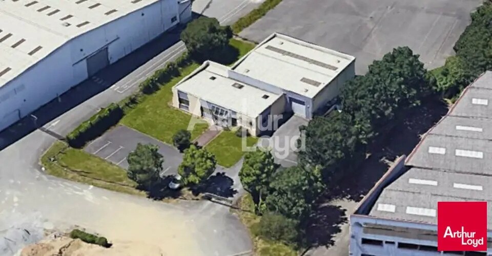 Flex in Chantepie for sale Building Photo- Image 1 of 7