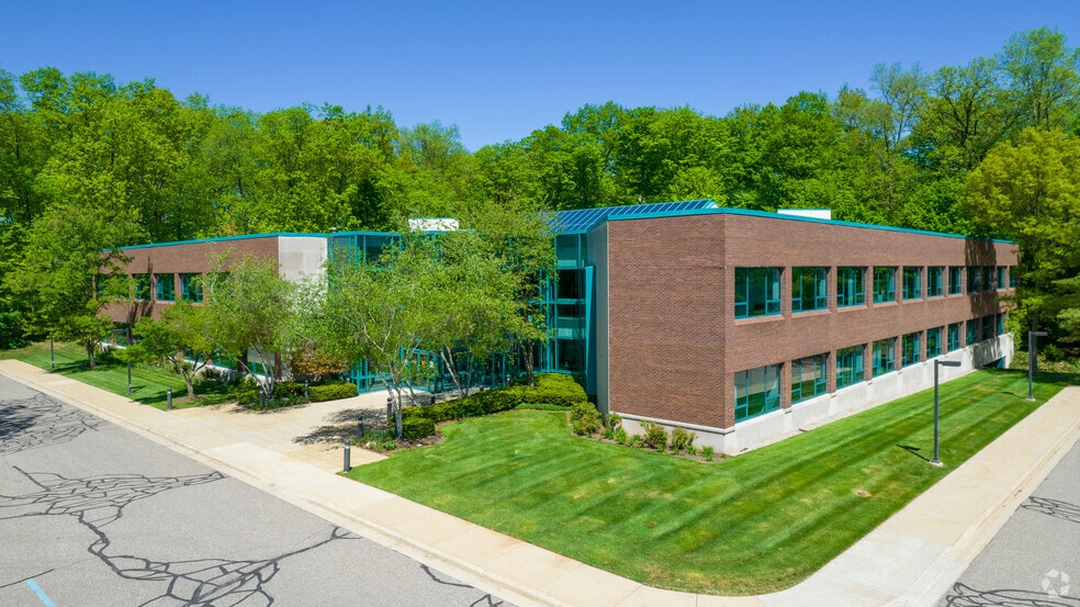 2301 Commonwealth Blvd, Ann Arbor, MI for sale - Building Photo - Image 1 of 1