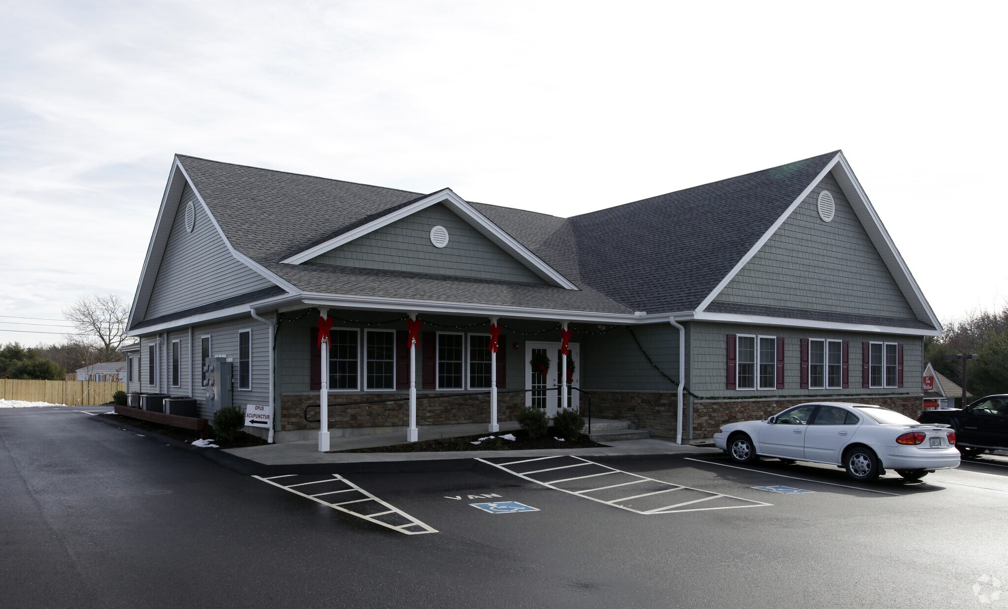 66 Nooseneck Hill Rd, West Greenwich, RI for sale Primary Photo- Image 1 of 1