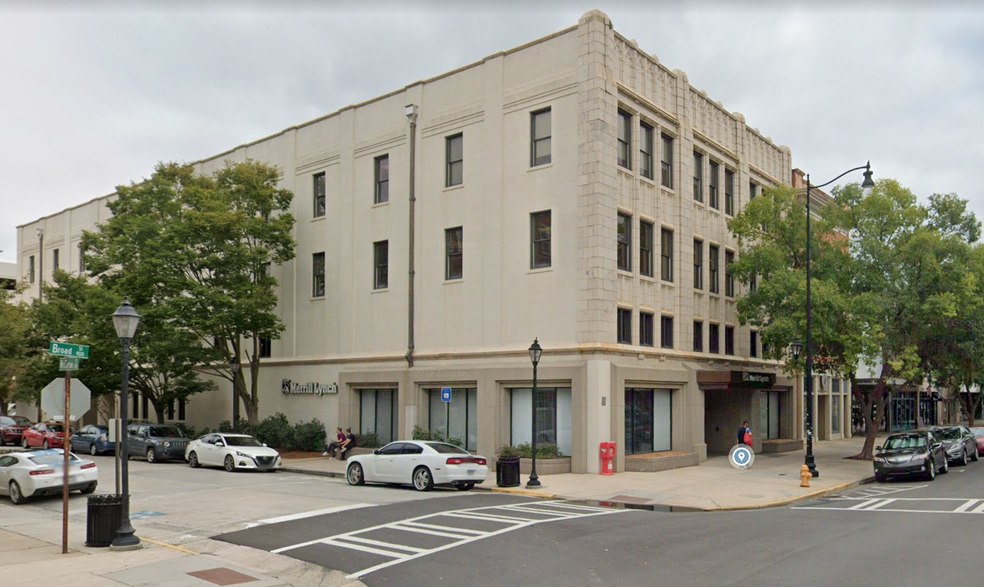 933 Broad St, Augusta, GA for lease - Building Photo - Image 1 of 31