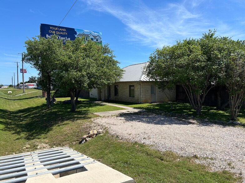 3001 Hwy 281 S, Marble Falls, TX for lease - Building Photo - Image 3 of 16