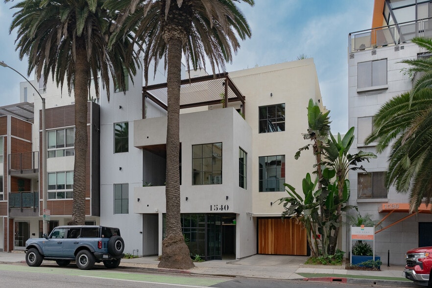 1540 7th St, Santa Monica, CA for sale - Building Photo - Image 1 of 7