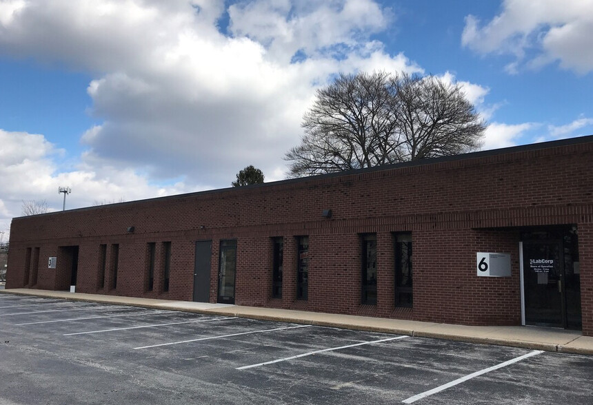 520 Maple Ave, West Chester, PA for lease - Building Photo - Image 2 of 24