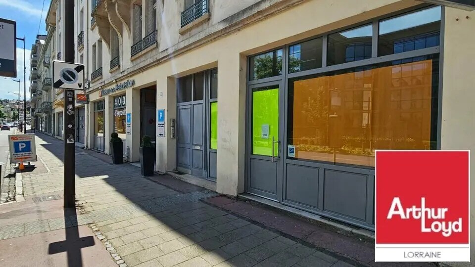 Retail in Metz for lease - Building Photo - Image 2 of 13