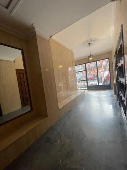 Office in Toulouse for sale - Building Photo - Image 3 of 5