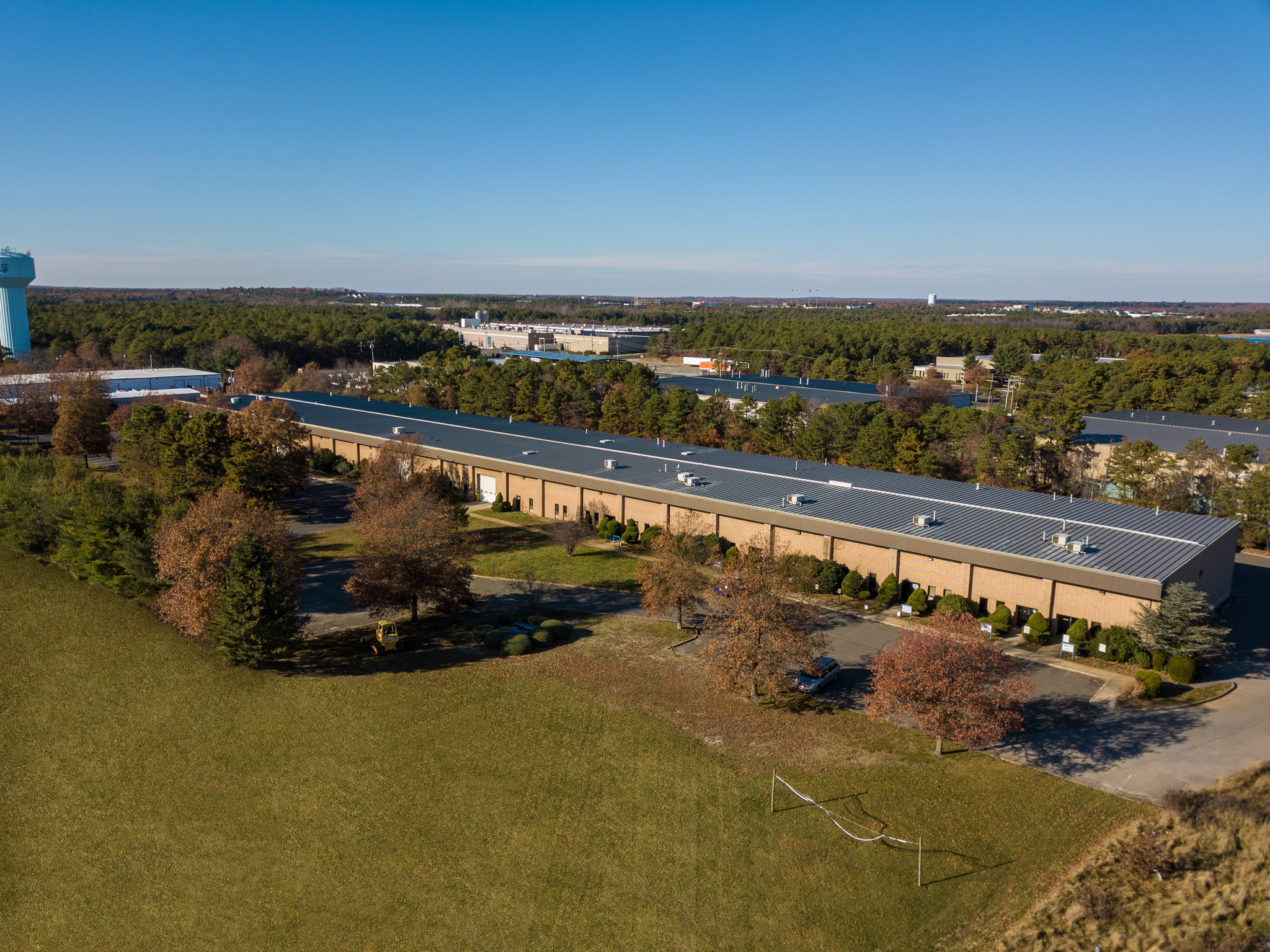 1000 Bennett Blvd, Lakewood, NJ for lease Primary Photo- Image 1 of 3