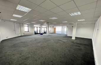 1-40 The Boardwalk, Portsmouth for lease Interior Photo- Image 2 of 2