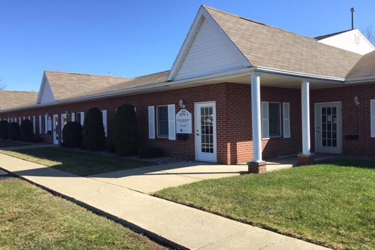 636 N French Rd, Amherst, NY 14228