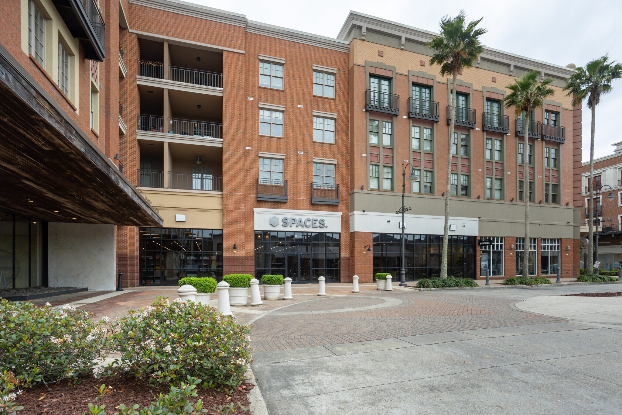 10202 Perkins Rowe, Baton Rouge, LA 70810 SPACES Perkins Rowe