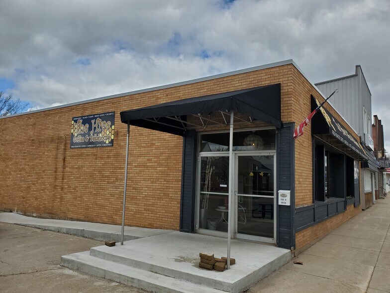 103 Main St N, Aurora, MN for sale - Building Photo - Image 1 of 1