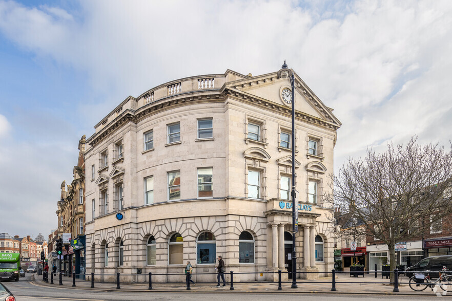 2 York St, Twickenham for lease - Primary Photo - Image 1 of 3