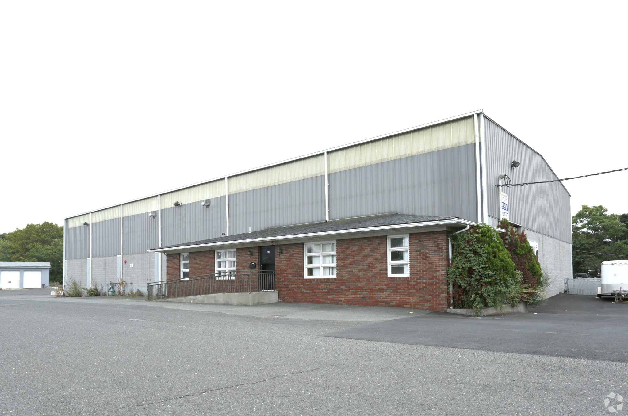 527 Springfield Rd, Kenilworth, NJ for sale Primary Photo- Image 1 of 1