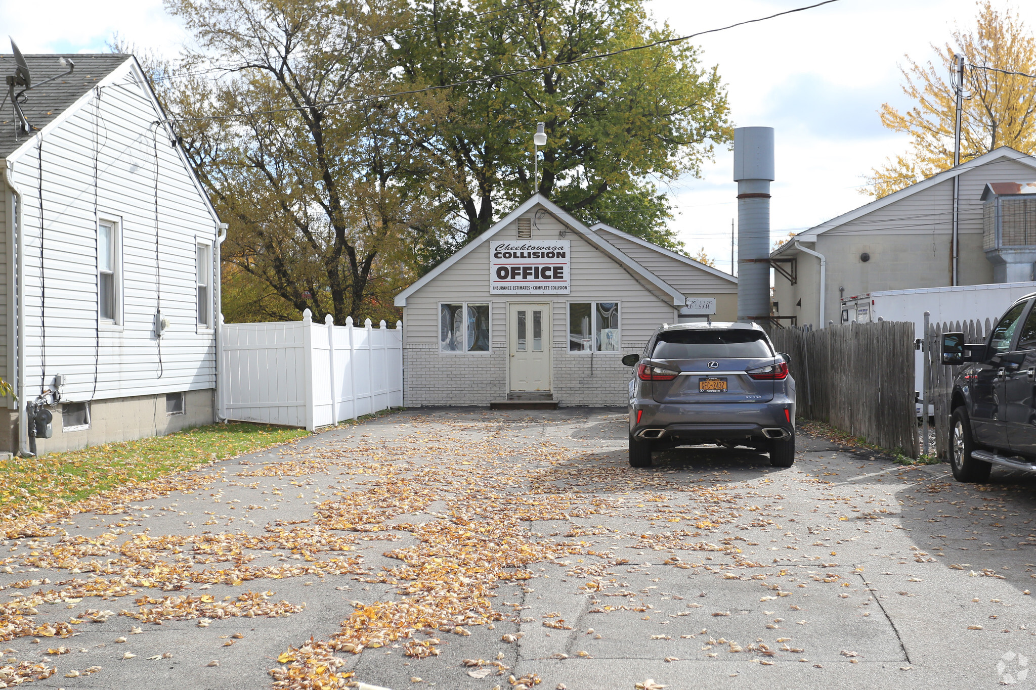 2187 Old Union Rd, Cheektowaga, NY for sale Primary Photo- Image 1 of 1