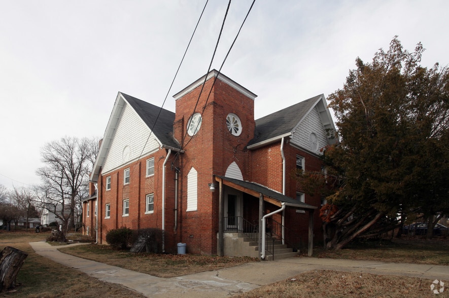 49354941 Prince Ave, Beltsville, MD 20705