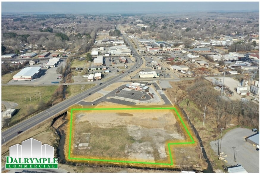 E Beebe Capps Expy, Searcy, AR for sale - Building Photo - Image 1 of 1