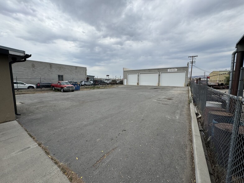 218 W 3620 S, Salt Lake City, UT for lease - Building Photo - Image 2 of 22