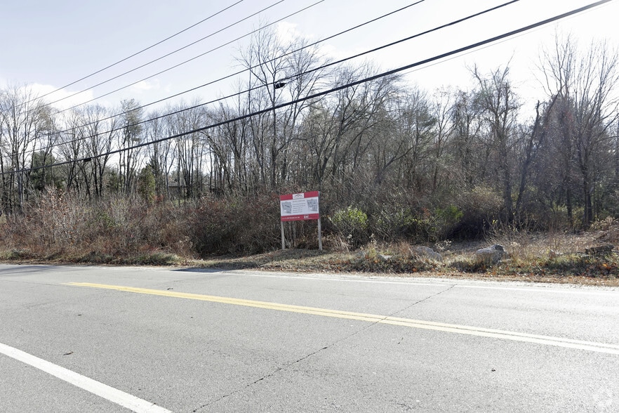 1253 Hooksett Rd, Hooksett, NH for sale - Primary Photo - Image 1 of 1