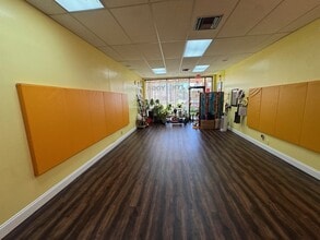 7101-7225 W Oakland Park Blvd, Lauderhill, FL for lease Interior Photo- Image 2 of 8