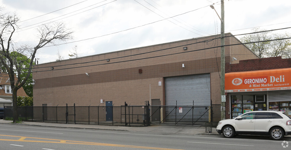 130 Sheridan Blvd, Inwood, NY for lease - Primary Photo - Image 1 of 4