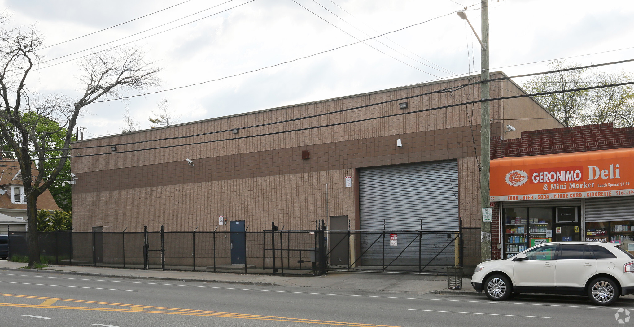 130 Sheridan Blvd, Inwood, NY for lease Primary Photo- Image 1 of 5