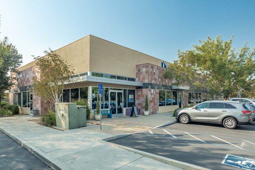 2210 Del Paso Rd, Sacramento, CA 95834