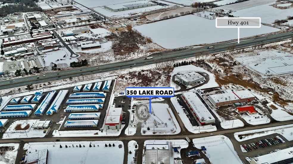 350 Lake Rd, Bowmanville, ON for sale - Primary Photo - Image 1 of 14