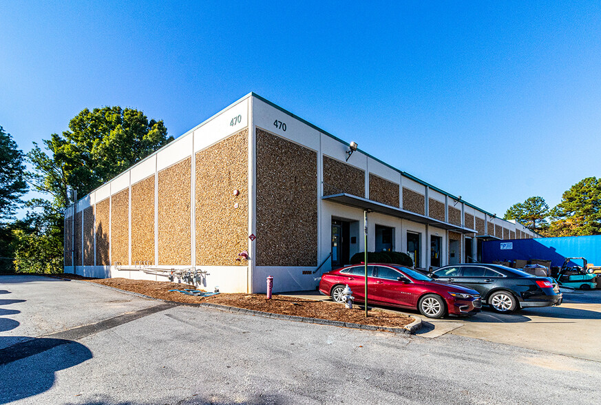 470 Plaza Dr, College Park, GA for lease - Building Photo - Image 2 of 4