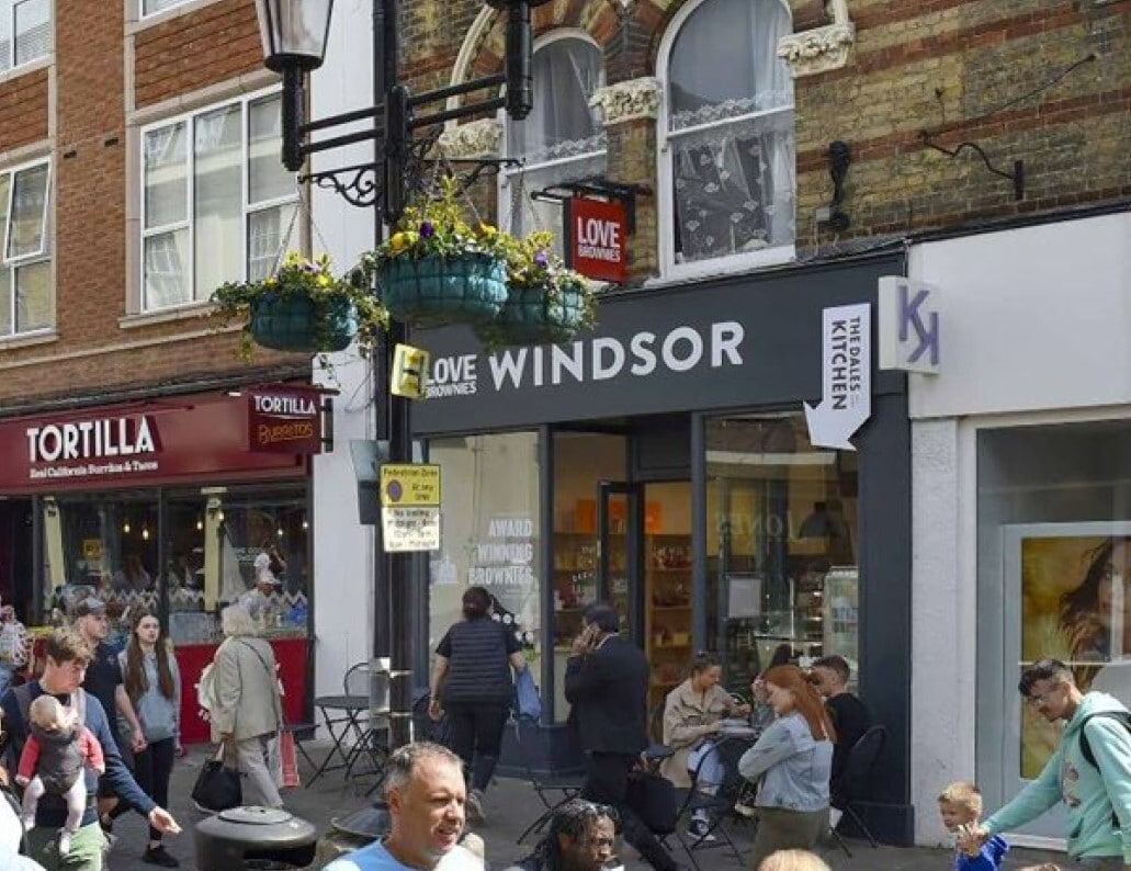 13 Peascod St, Windsor for sale Primary Photo- Image 1 of 1