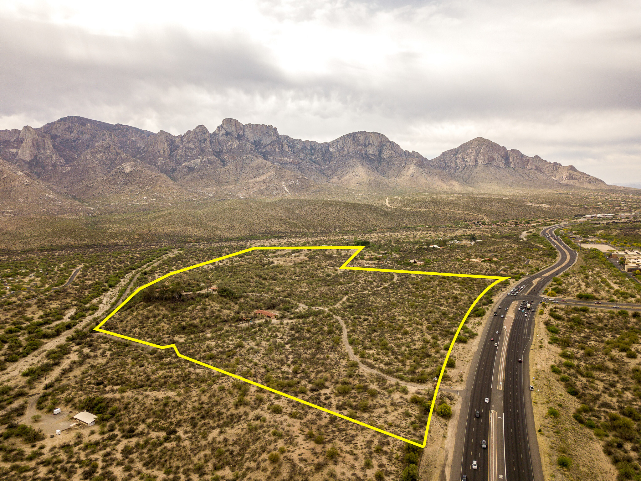 12210 N Oracle Rd, Tucson, AZ for sale Primary Photo- Image 1 of 2