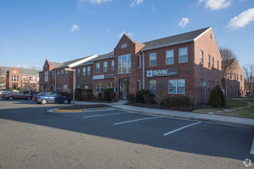 6088 Franconia Rd, Alexandria, VA 22310