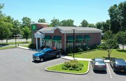 460 Pulaski Rd, Greenlawn NY - Drive Through Restaurant