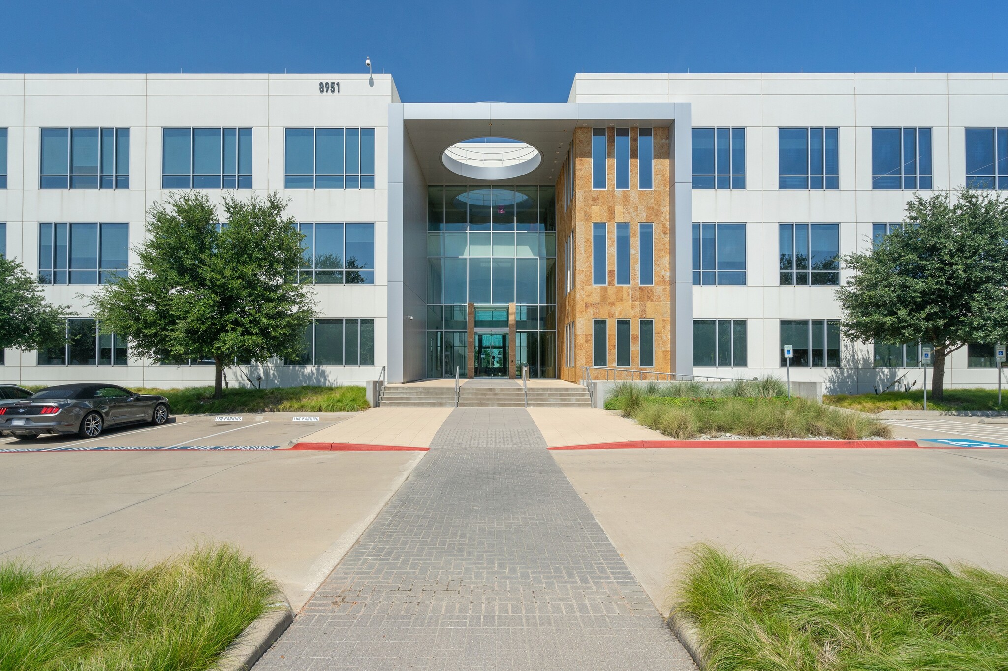 8951 Cypress Waters Blvd, Coppell, TX 75019 Cypress Waters Office
