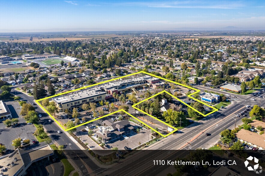 1110 W Kettleman Ln, Lodi, CA 95240