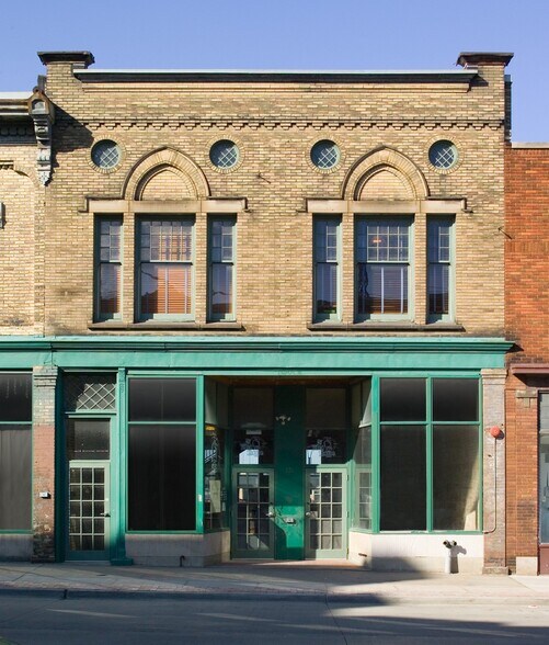 129 Division Ave S, Grand Rapids, MI for sale - Building Photo - Image 1 of 1