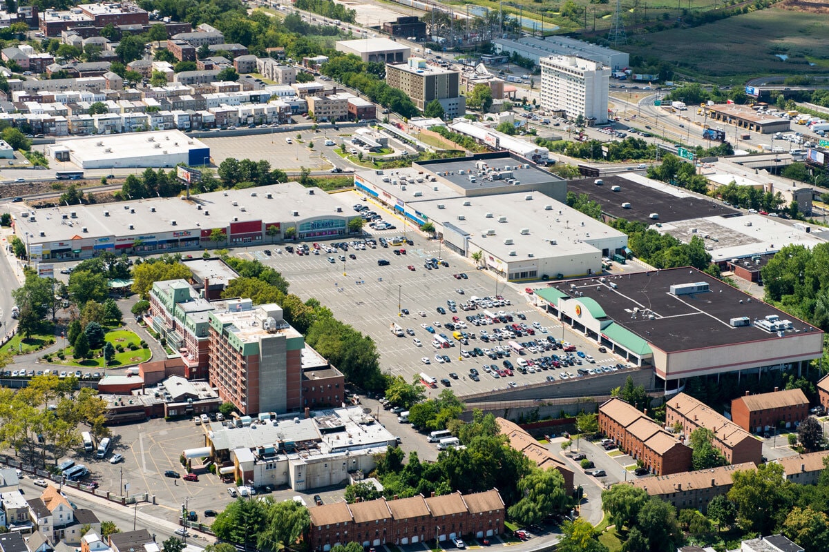 3131 Kennedy Blvd, North Bergen, NJ 07047 Columbia Park Center