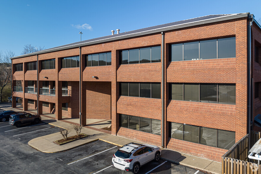 320 Executive Ct, Little Rock, AR for lease - Building Photo - Image 3 of 4