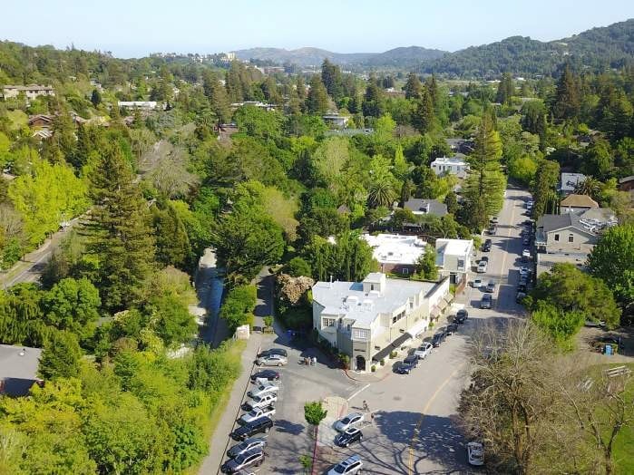 3-11 Ross Cmn, Ross, CA for lease - Building Photo - Image 2 of 12