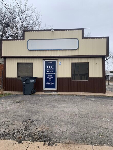 2504 Holliday Rd, Wichita Falls, TX for sale - Primary Photo - Image 1 of 1