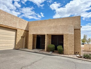 7302 E Helm Dr, Scottsdale, AZ for lease Building Photo- Image 1 of 13