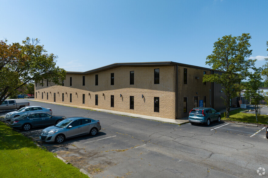 10991 Richardson Rd, Ashland, VA for lease - Building Photo - Image 1 of 5