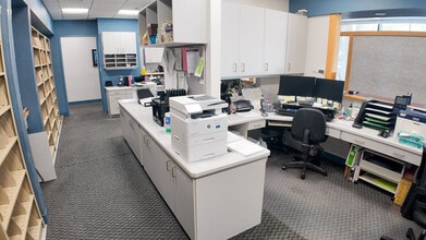 145 Faunce Corner Rd, Dartmouth, MA for lease Interior Photo- Image 2 of 27