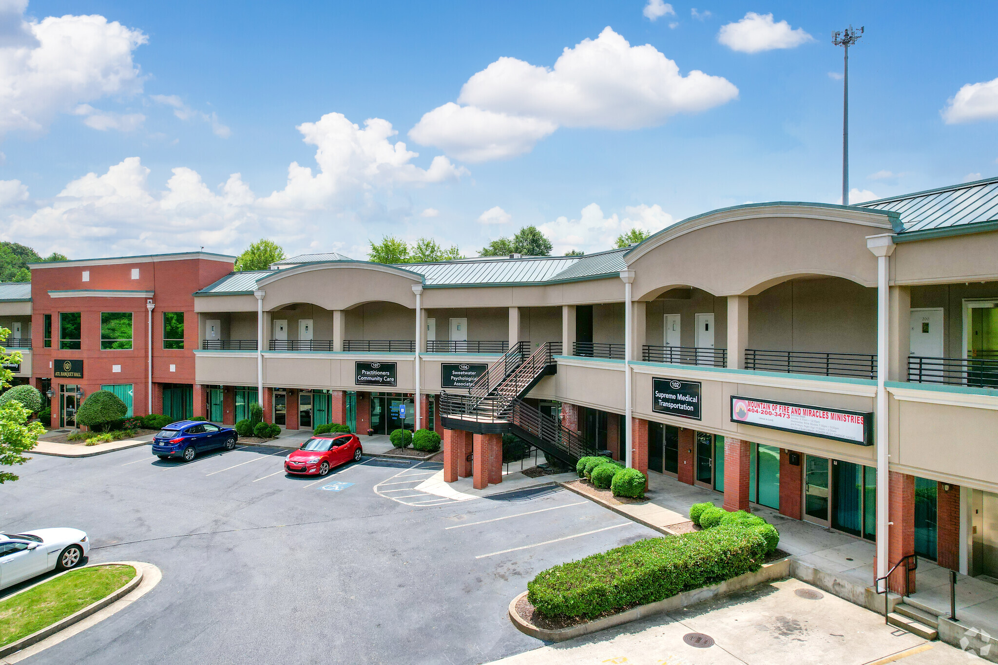 560 Thornton Rd, Lithia Springs, GA for lease Building Photo- Image 1 of 9