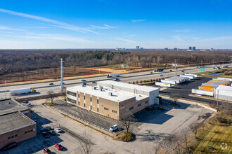 543 W Algonquin Rd, Arlington Heights, IL - aerial  map view