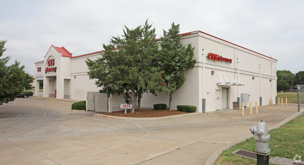 8520 Camp Bowie West Blvd, Fort Worth, TX for sale - Building Photo - Image 2 of 2