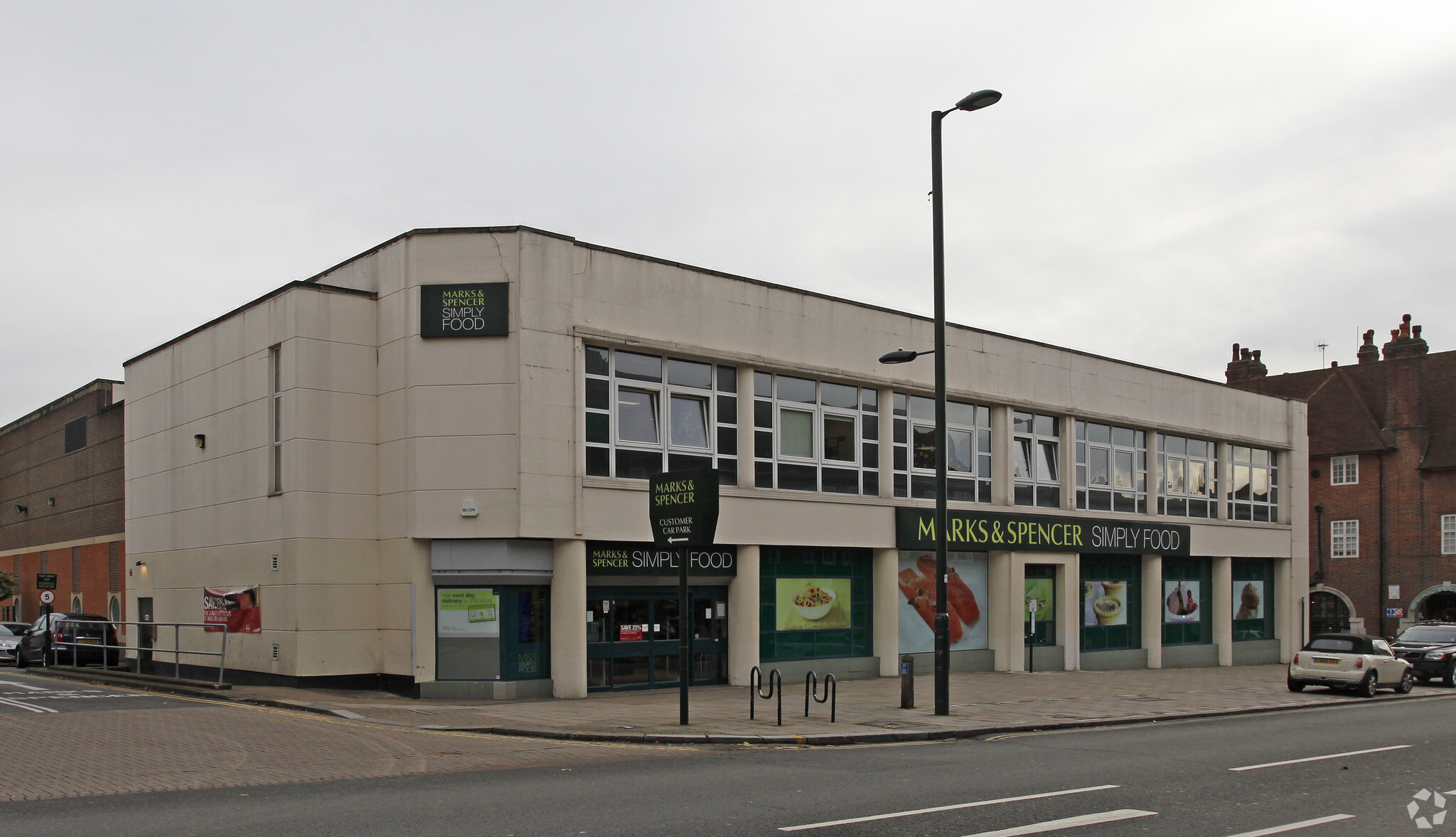 820-832 Finchley Rd, London for sale Primary Photo- Image 1 of 1