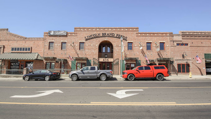 400-490 Lincoln Blvd, Lincoln, CA for lease - Building Photo - Image 3 of 5