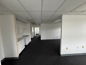 12801-12817 Old Fort Rd, Fort Washington, MD for lease Building Photo- Image 2 of 6
