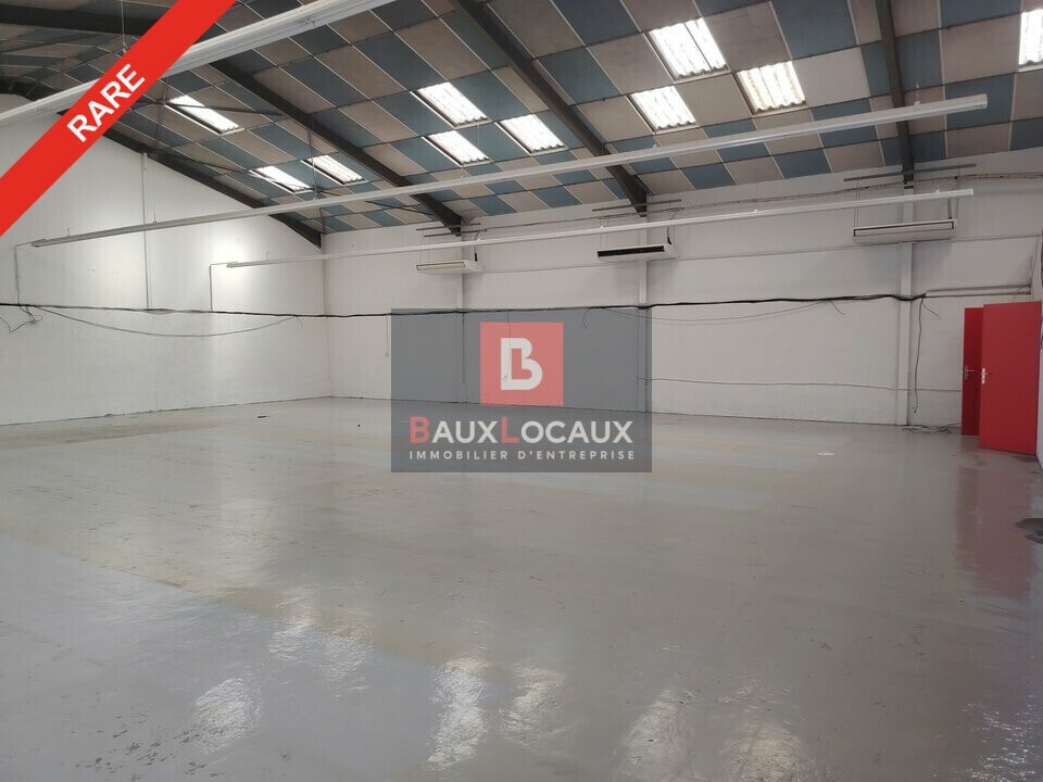 Industrial in Salon-de-Provence for lease Interior Photo- Image 1 of 7