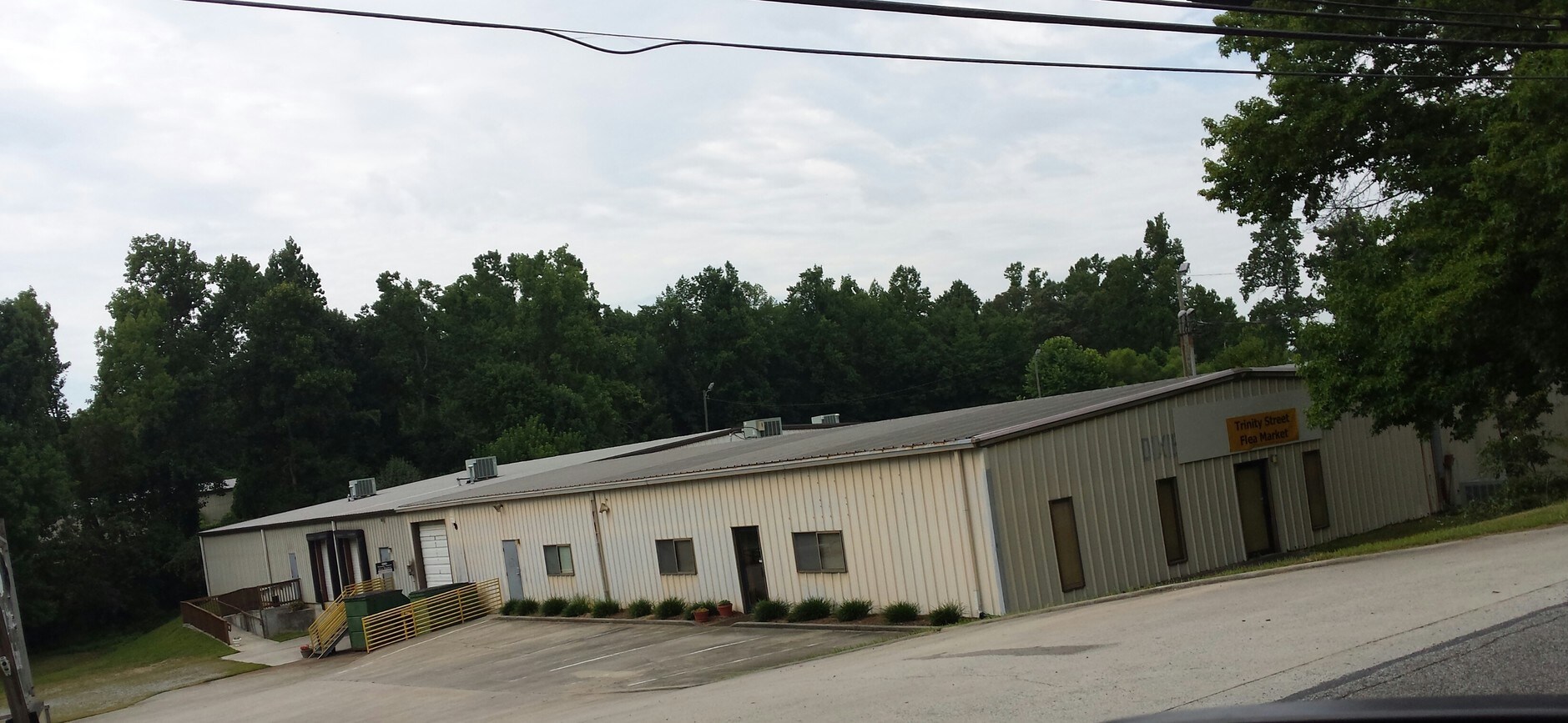 1107 Trinity Ave, Thomasville, NC 27360